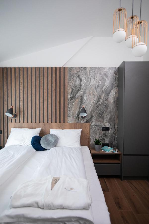 Tahiti Resort Apartments ไฮจ์ดุสโซบอสโล ภายนอก รูปภาพ